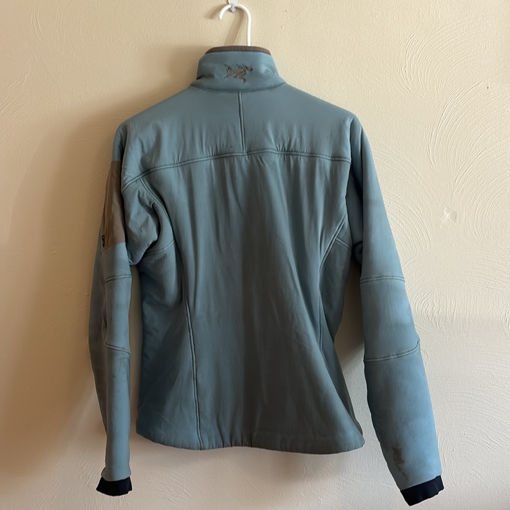 Arc'teryx Performance Jacket - Picture 2 of 11